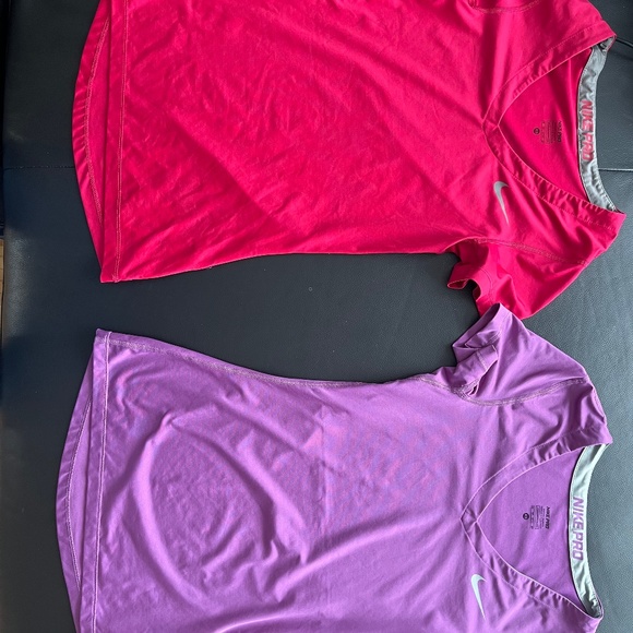 Bundle of two XS NIKE sport t-shirts FOR SALE !! - Picture 1 of 3